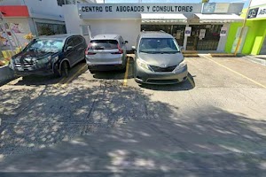 Lcdo Ernest Crisson Cancel place picture